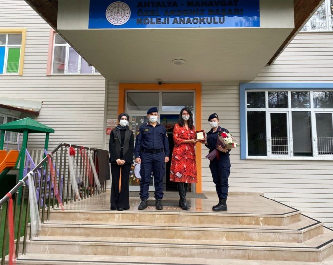 Anaokulu Öğrencileri “Tim Jandarma” İle Tanıştı