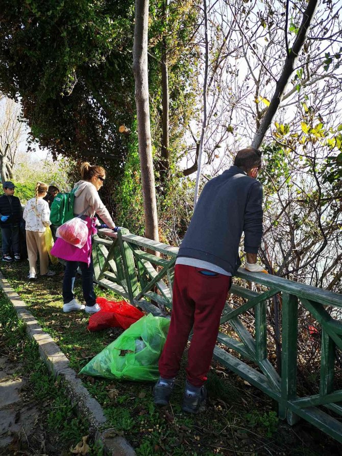 Antalya’da Ukraynalı Kadının Çevre Sevgisi Karşılık Buldu