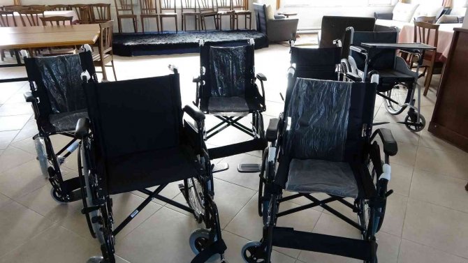 Türk Kadınlar Birliği’nden Engellilere 6 Adet Tekerlekli Sandalye