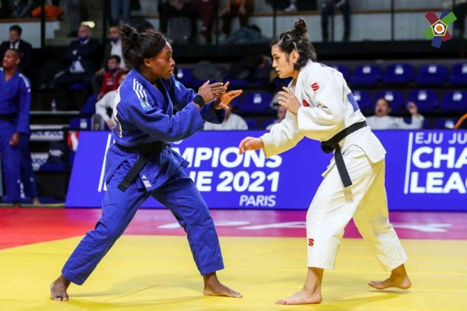 Hasret Bozkurt’un Yer Aldığı Kadın Judo Takımı Avrupa Şampiyonu Oldu