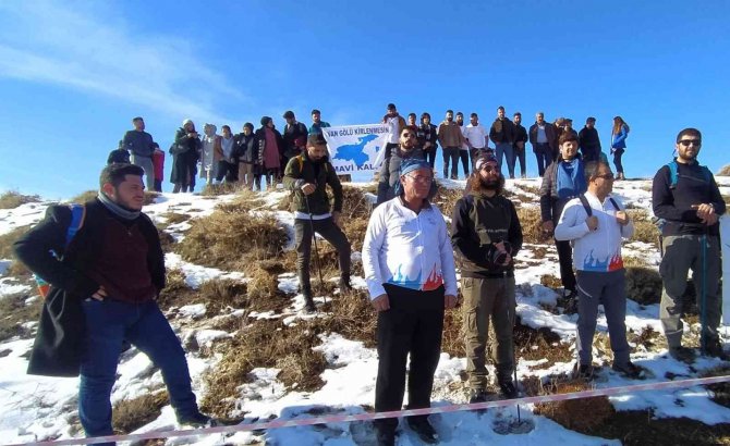 Bitlis’te Tarihi Yapılar Tahrip Ediliyor