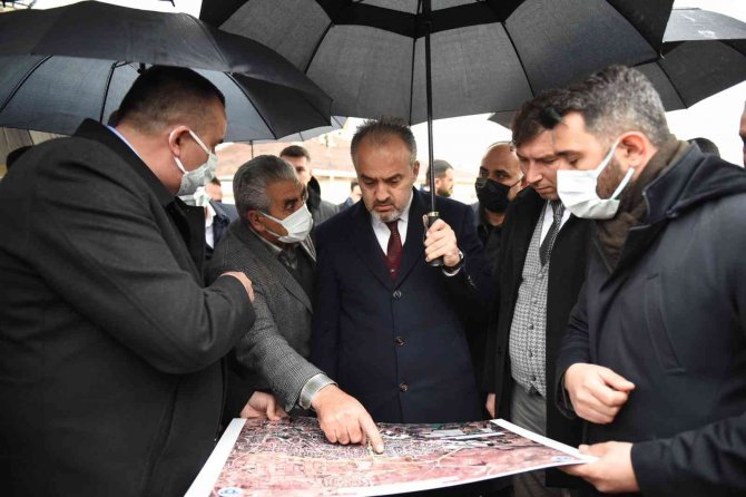 Büyükşehir’den İ̇negöl’e Yatırım Atağı
