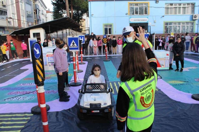 Miniklere Trafik Eğitimi