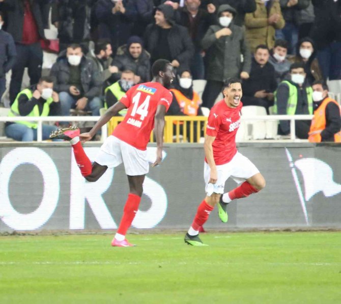 Fayçal Fajr, Sivasspor’da Siftah Yaptı