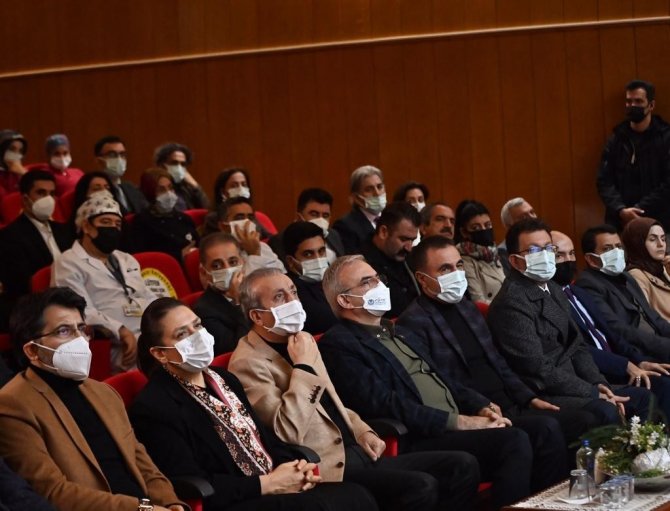 Dicle Üniversitesinde Tüp Bebek Merkezi Açıldı