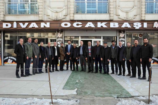 Başkan Geçirgen Muhtarlarla Bir Araya Geldi