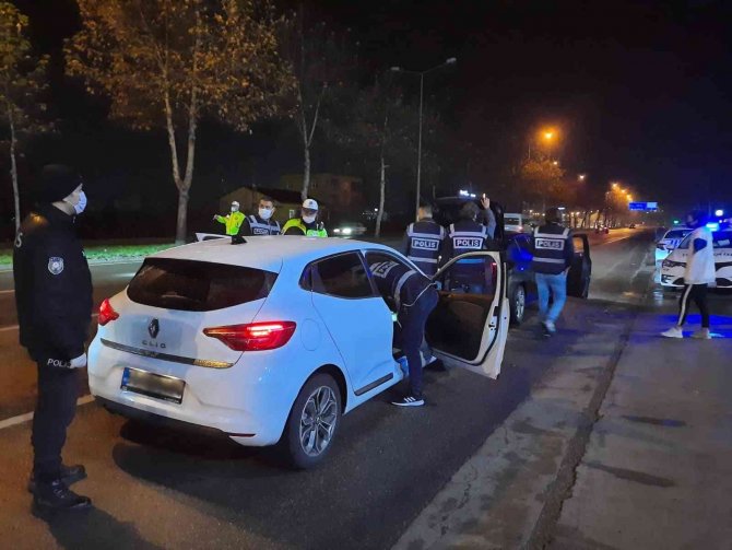 Samsun’da Suç Ve Suçluya Geçit Yok