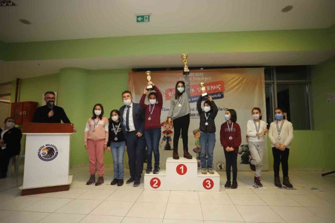 İ̇stanbul İ̇l Birinciliği Satranç Turnuvası Kartal’da Yapıldı
