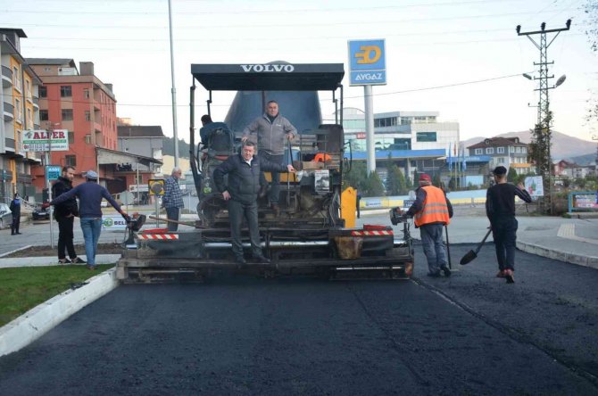 Alaplı’da Pazaryeri Yolu Asfaltlandı