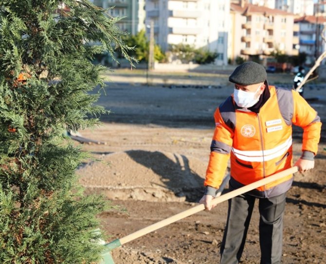 Türkiye’nin En Büyük Üretim Ve Lojistik Üssü Fidanlığı Kocasinan’da