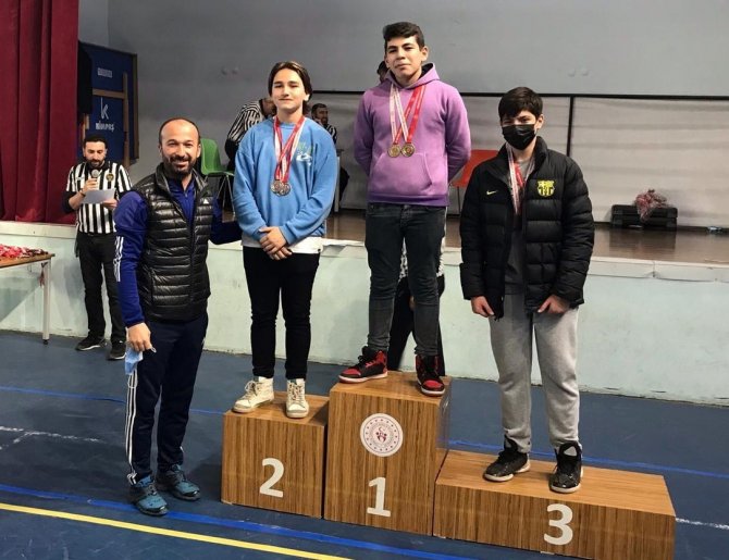 Bilek Güreşi Müsabakaları Tamamlandı