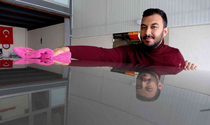 "Türkiye’de Nadir Araçlardan" Dediği Otomobilini 145 Bin Liradan Satışa Çıkardı