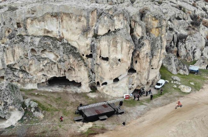 Ayazini Enduro Ve Atv Şampiyonası’nı İki Günde Yaklaşık 15 Bin Kişi İzledi