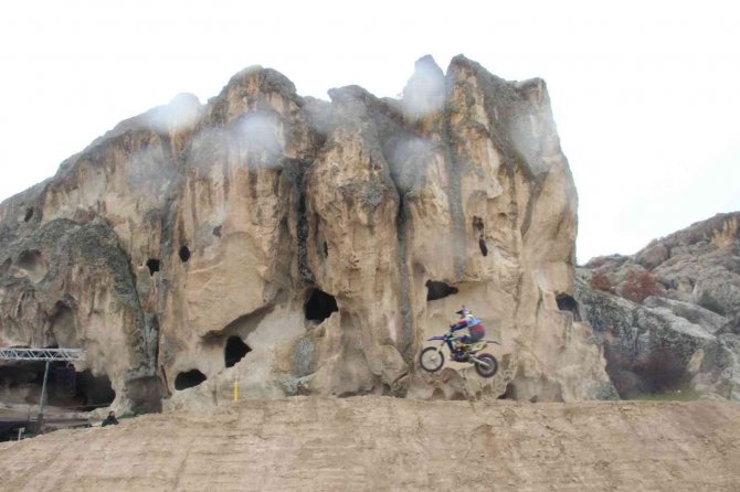 Ayazini Enduro Ve Atv Şampiyonası’nı İki Günde Yaklaşık 15 Bin Kişi İzledi