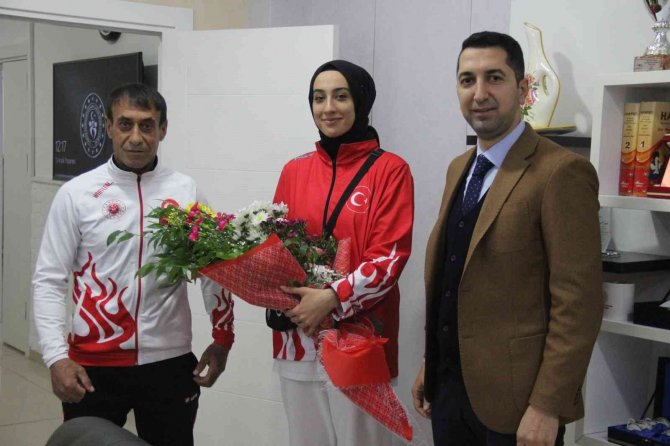 Dünya 3’üncüsü Ahsen Duran Memleketi Elazığ’da