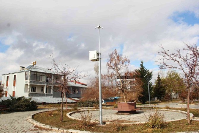 Van Büyükşehir Belediyesi Daha Güvenli Parklar İçin Harekete Geçti