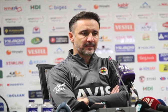 Vitor Pereira: "Şampiyon Olmak İsteyen Bir Takım Böyle Hatalar Yapmamalı"
