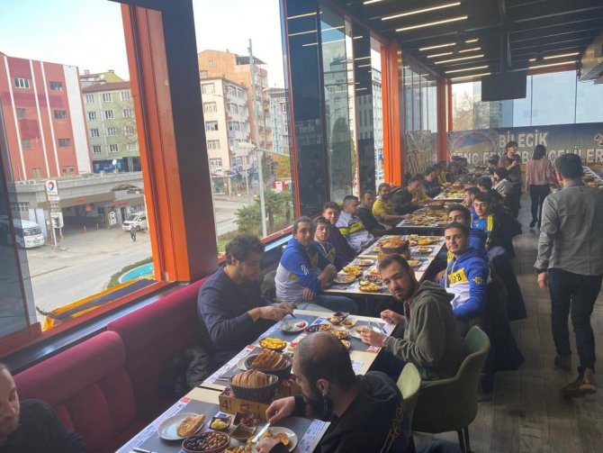 Bilecik’te Fenerbahçeliler Kahvaltıda Buluştu
