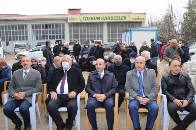 Elazığ’da Arı Yetiştiricilerin Destek Verildi