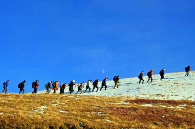 2 Bin Metreden Denizi Gördüler