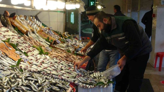 Kilosu 80 Lira, Kapış Kapış Satılıyor