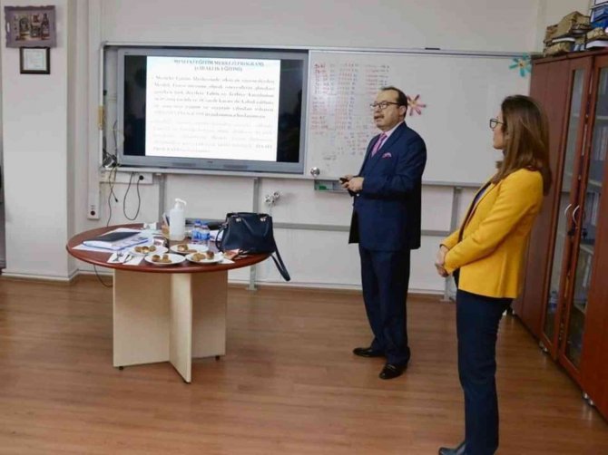 Mesleki Eğitim Merkezi Programı Bilgilendirme Toplantısı
