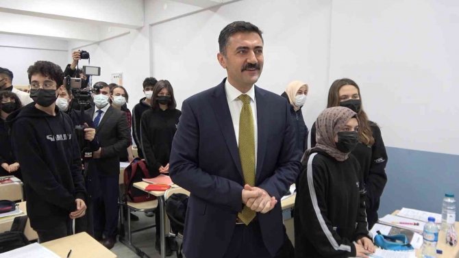 Kırıkkale’de Kütüphanesiz Okul Kalmadı