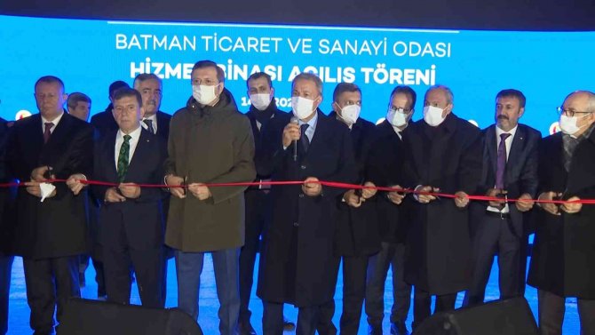 Bakan Akar: "Türkler Ve Kürtler Kardeştir”