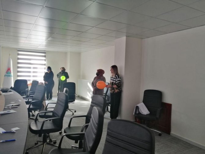 Nevü Psikoloji Bölümü Öğrencileri Nevşehirli Kadınlarla Buluştu