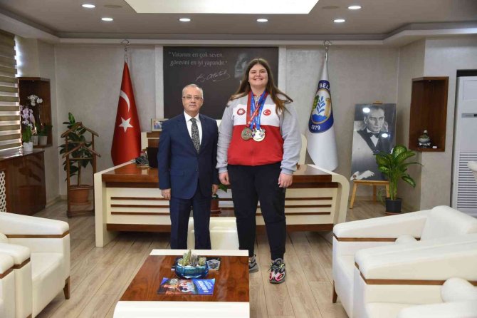 Başkan Kayda, Milli Judocuyu Ödüllendirdi
