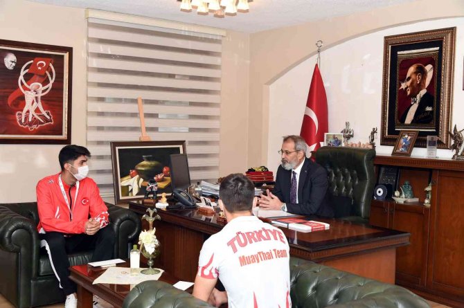 Tarsus Belediyesi Sporcuları, Bangkok’tan Bir Altın Ve Bir Bronz Madalyayla Döndü