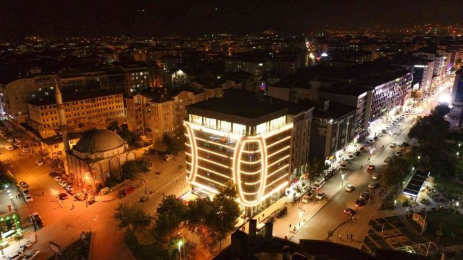 The Conforium Hotel’den Beş Yıldızlı Yılbaşı Programı