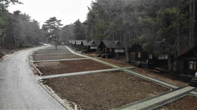 Yayladaki Bungalov Evlerin Yılbaşı Rezervasyonları Aylar Öncesinden Doldu