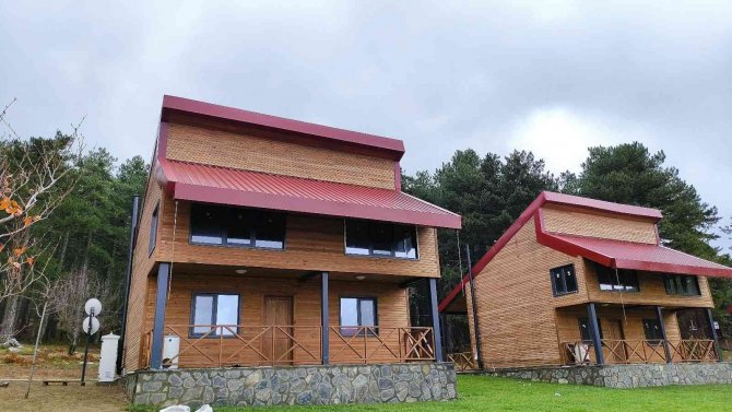 Yayladaki Bungalov Evlerin Yılbaşı Rezervasyonları Aylar Öncesinden Doldu