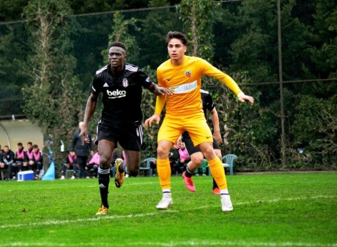 Kayserispor U19 Farklı Kaybetti