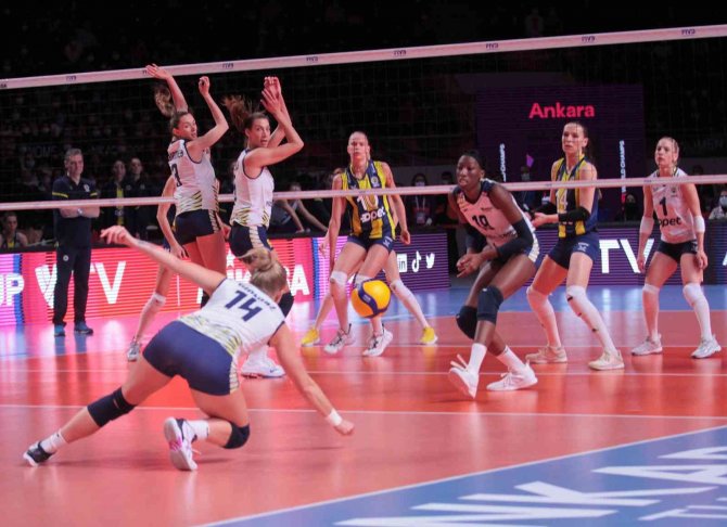 Dünya Fıvb Kadınlar Dünya Kulüpler Şampiyonası: Imoco Volley: 3 - Fenerbahçe Opet: 0