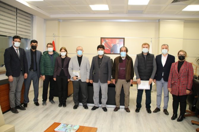 Akılcı İlaç Uygulamalarına En Fazla Katkıda Bulunan Hekimlere Teşekkür Belgesi