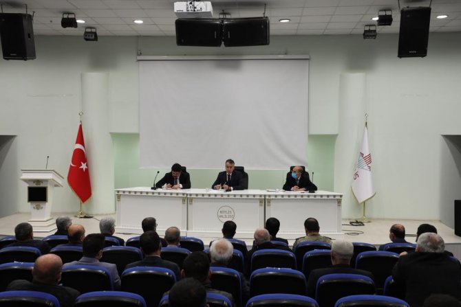 Vali Çağatay Muhtarlarla Bir Araya Geldi