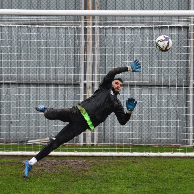 Bursaspor’da Ümraniyespor Maçı Hazırlıkları Tamamlandı
