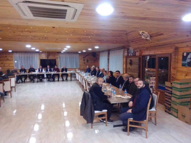 Çayağzı’nın İlçeden Ayrılma Talebi Görüşüldü