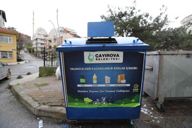 Geri Dönüşüm Konteynerleri Yenileniyor