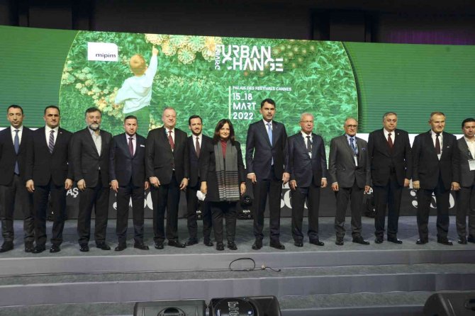 Bakan Kurum: “Manipülasyon Yaprak Türkiye’de Yatırımı Engellemek İsteyen Lobilere Müsaade Etmeyeceğiz”