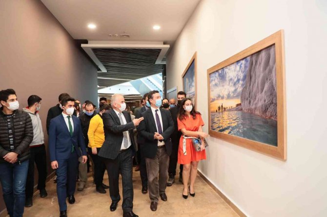 Denizli’de Gençler Akademide Buluşuyor