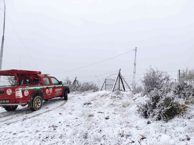 Çal’a Mevsimin İlk Karı Düştüı