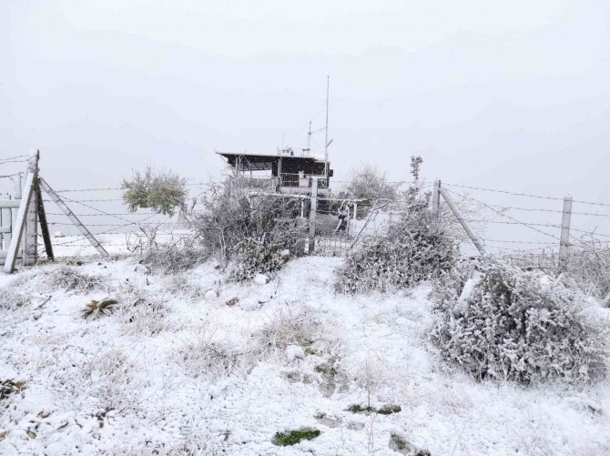 Çal’a Mevsimin İlk Karı Düştüı
