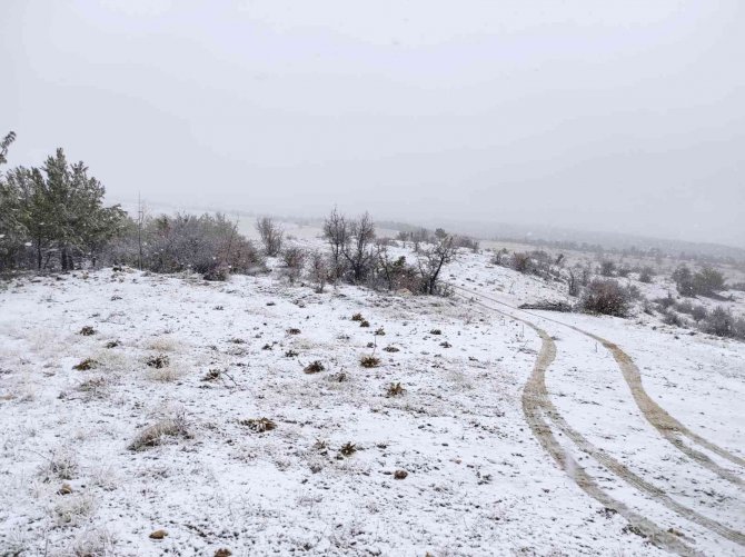 Çal’a Mevsimin İlk Karı Düştüı