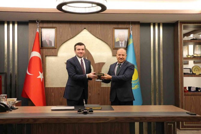 Dışişleri Bakan Yardımcısı Kıran: “Dünyanın Kaderinin 5 Ülkeden Birinin İki Dudağının Arasına Hapsedilmesi Asla Kabul Edilemez”