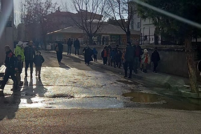 Kelkit’te Otomobilin Çarptığı Küçük Çocuk Kurtarılamadı