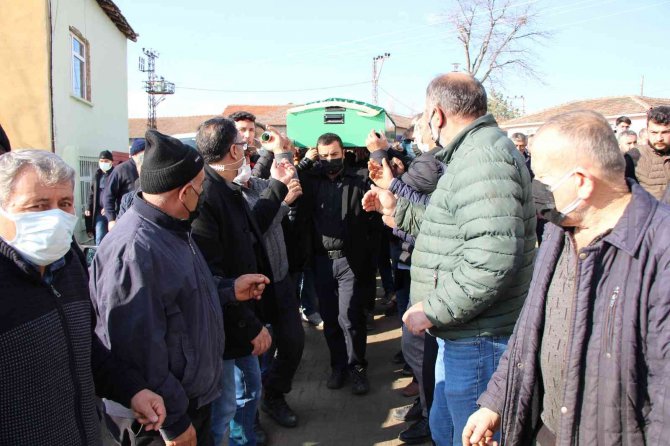 Samsun’daki Kazada Eşiyle Birlikte Ölen İmam Amasya’da Defnedildi