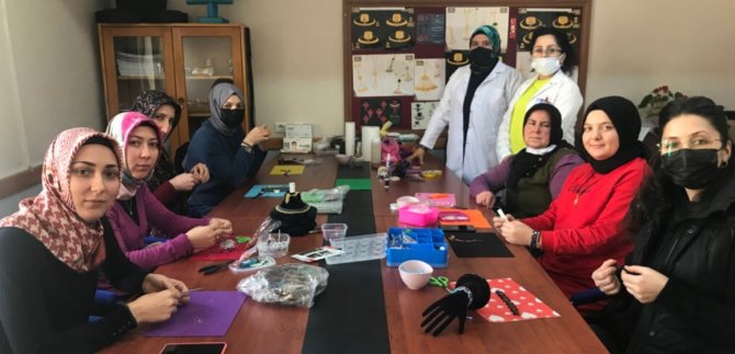 Şalpazarlı Hanımlar Hem Öğreniyorlar, Hem Üretiyorlar